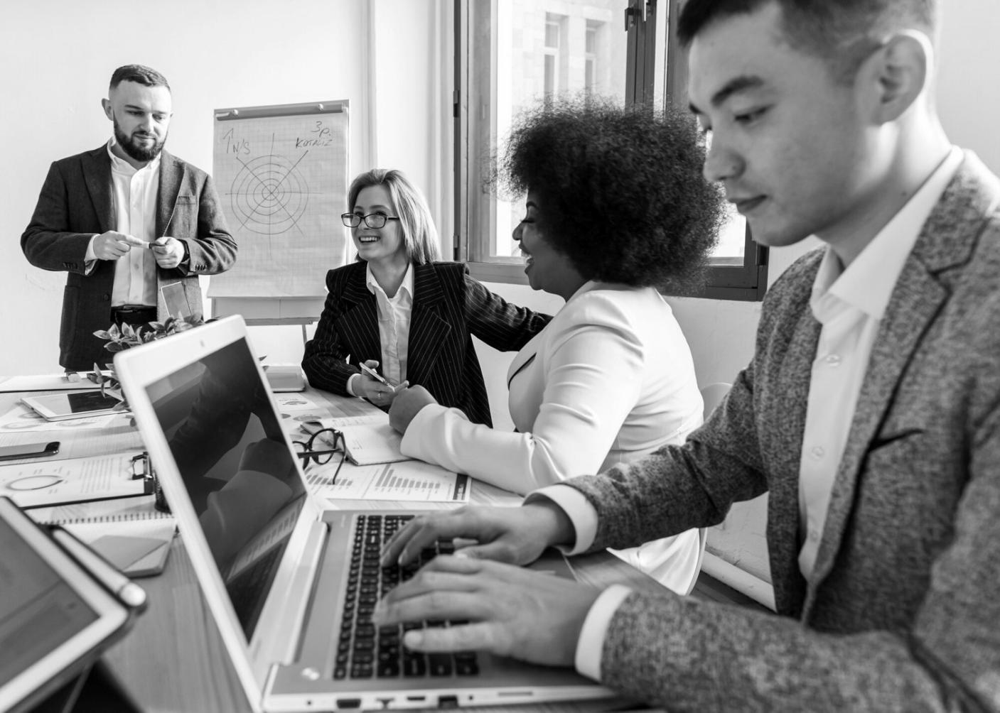 Session de formation sur les budgets glissants avec participants